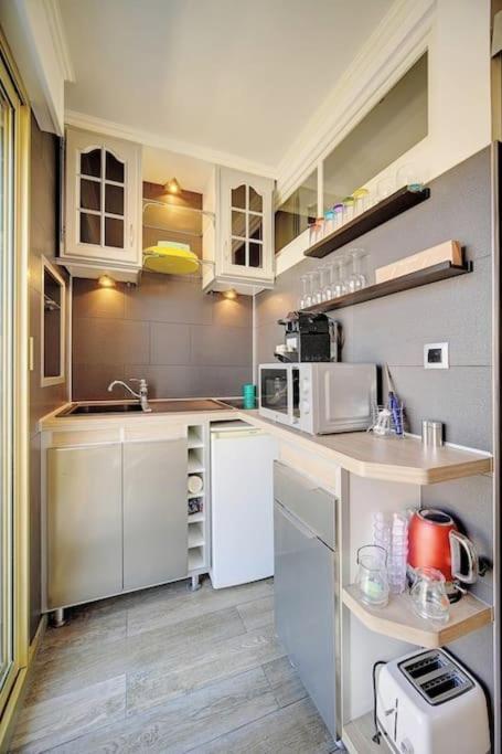 Beautiful 28M2 Studio With Balcony Cannes Bagian luar foto
