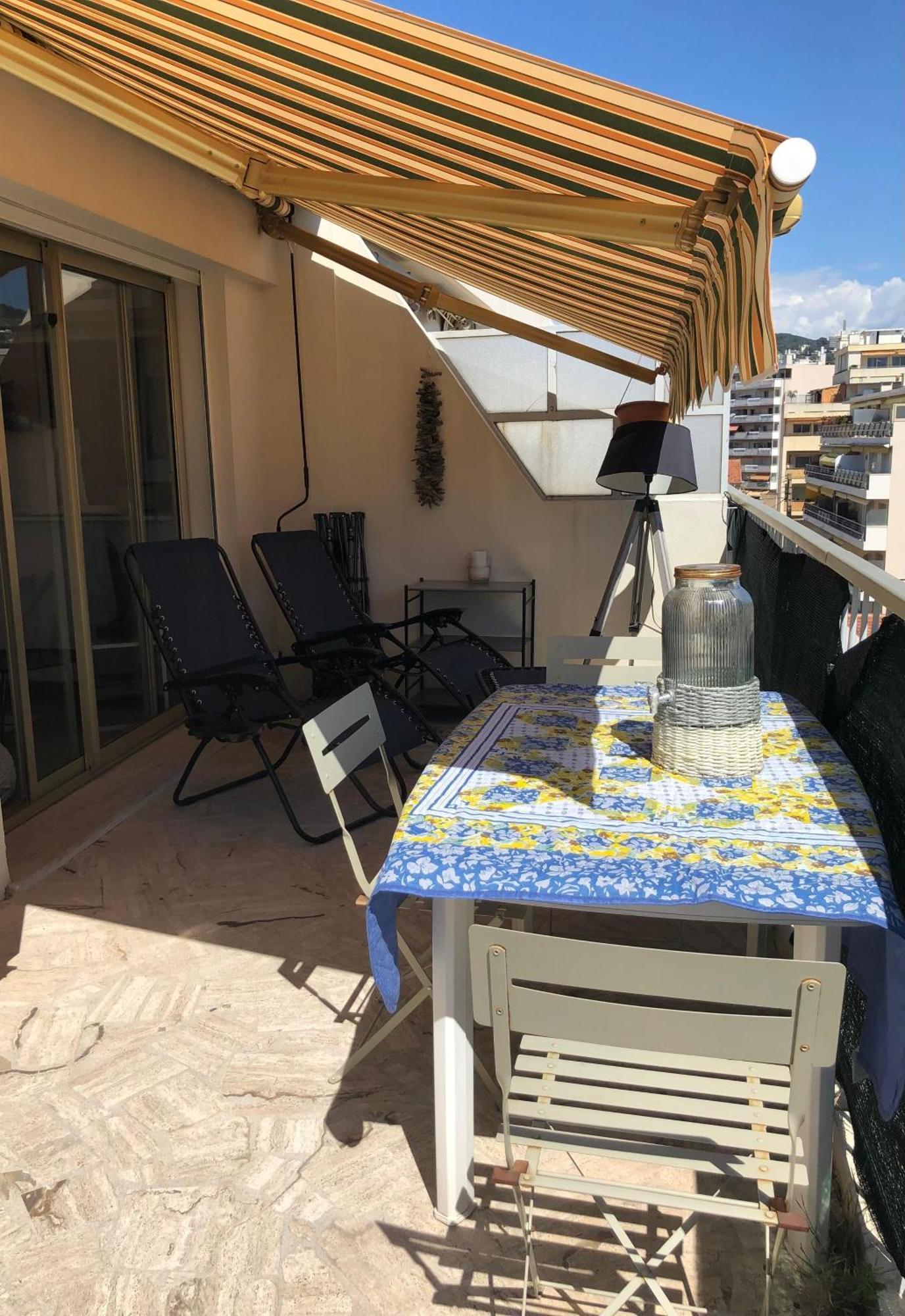 Beautiful 28M2 Studio With Balcony Cannes Bagian luar foto